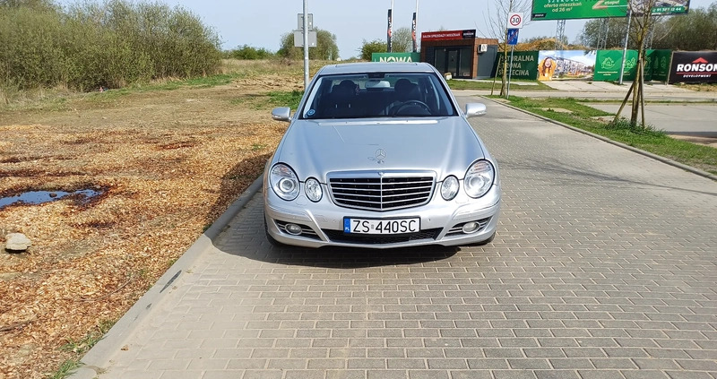 Mercedes-Benz Klasa E cena 23500 przebieg: 334605, rok produkcji 2006 z Szczecin małe 92